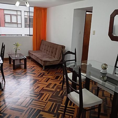 Departamento En Miraflores Lima Luaran gambar